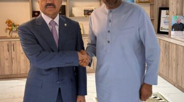 نائب رئيس جمهورية سيراليون يجتمع مع الأمين العام لوزارة الخارجية