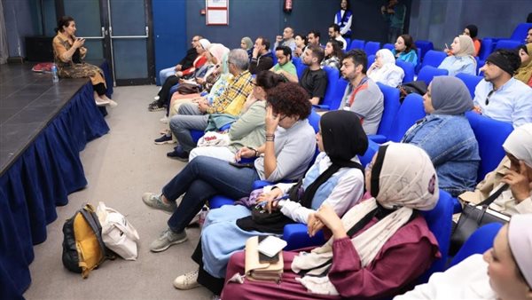 لجنة الثقافة والفنون  بالقومي للمرأة تشارك فى فعاليات دوائر حكي لبرنامج “نقول سوا”