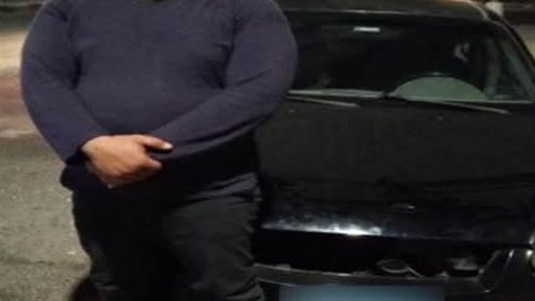 ضبط قائد سيارة لقيادته برعونة أعلى طريق بالتجمع الخامس ضبط قائد سيارة لقيادته برعونة أعلى طريق بالتجمع الخامس