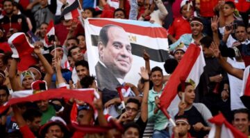 غضب مصري بعد وصف صحيفة ” الغارديان” السيسي بـ”االرئيس المؤقت”.. خطأٌ عابر أم هدفٌ متعمّد؟ الواقعة تنكأ الجراح القديمة.. ما التفسيرات التي قيلت في تحليل ما حدث؟ وهل تعتذر الصحيفة الشهيرة؟