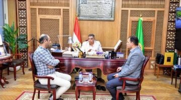 محافظ الدقهلية يلتقي رئيس مجلس الإدارة والعضو المنتدب لشمال الدلتا لتوزيع الكهرباء