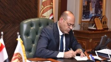 التقديم لمدة 5 أيام.. وزارة العمل تعلن توافر وظائف بالسعودية برواتب تصل لـ 4000 ريال