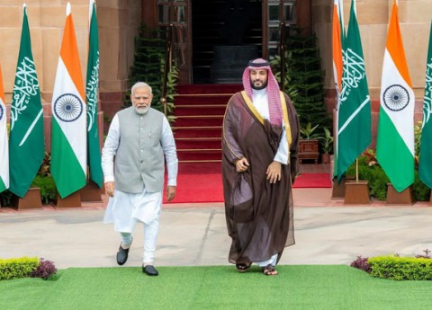 ولي عهد السعودية ورئيس وزراء الهند يبحثان التعاون ومستجدات إقليمية