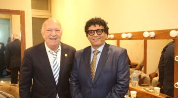 عمر خيرت يعزف ألحان من ذهب فى احتفالية كاملة العدد بالأوبرا
