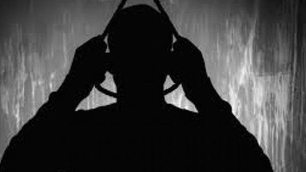 لعدم اهتمامه بدراسته.. انتحار طالب إعدادي بسبب خلافات أسرية في الفيوم