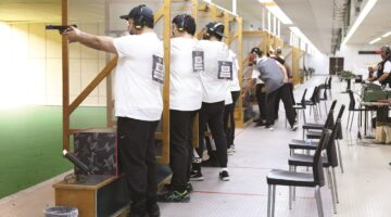 النهائيات تشعل بطولة مقدام للرماية