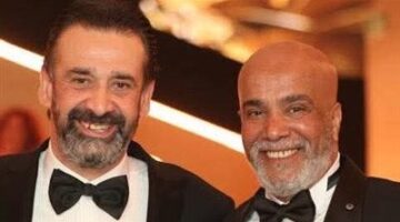 كان نفسه يشتغل مسرحية مع كريم عبد العزيز.. تركي آل الشيخ يحقق أمنية سليمان عيد بهذه الطريقة