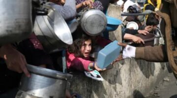 ألمانيا وفرنسا وبريطانيا تطالب إسرائيل بإنهاء فوري للحظر على دخول المساعدات إلى غزة: يجب أن ينتهي قبل خطر المجاعة