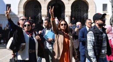 باريس ترى أن “شروط المحاكمة العادلة لم تحترم” بعد الأحكام في قضية “التآمر” بتونس