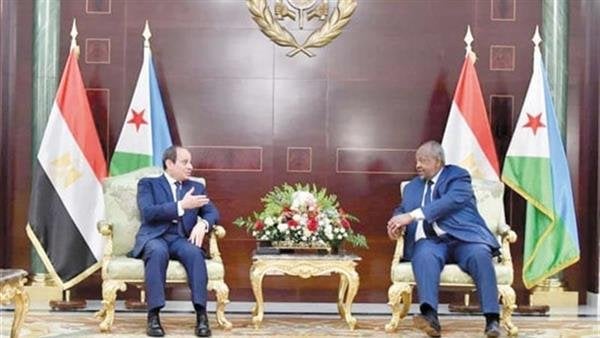 الرئيس السيسي يلتقي بنظيره الجيبوتي في زيارة رسمية لتعزيز التعاون المشترك الرئيس السيسي يلتقي بنظيره الجيبوتي في زيارة رسمية لتعزيز التعاون المشترك