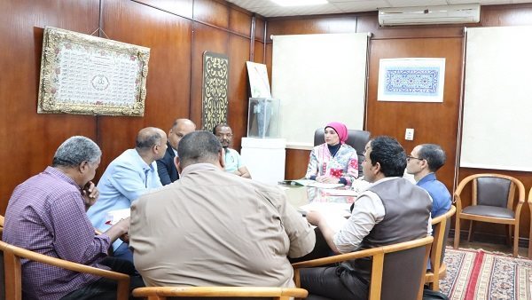 اجتماع حاسم في جامعة الأقصر لرسم خارطة الامتحانات وتحسين تجربة الطلاب اجتماع حاسم في جامعة الأقصر لرسم خارطة الامتحانات وتحسين تجربة الطلاب