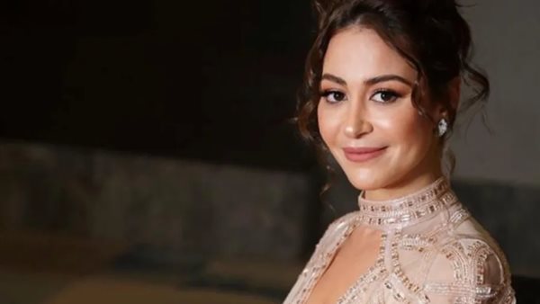منة شلبي: "جايزة غالية قوي على قلبي" بعد تكريمها في مهرجان جمعية الفيلم منة شلبي: "جايزة غالية قوي على قلبي" بعد تكريمها في مهرجان جمعية الفيلم