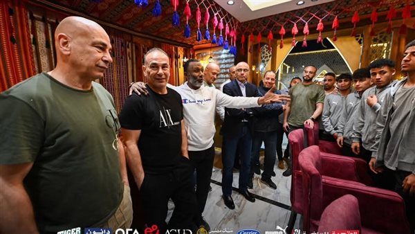 اتحاد الكرة يحتفل بالمنتخب الوطني تحت 17 سنة بعد التأهل لكأس العالم اتحاد الكرة يحتفل بالمنتخب الوطني تحت 17 سنة بعد التأهل لكأس العالم