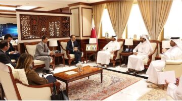 وزير البلدية يجتمع مع رئيس بلدية تورينو بجمهورية إيطاليا