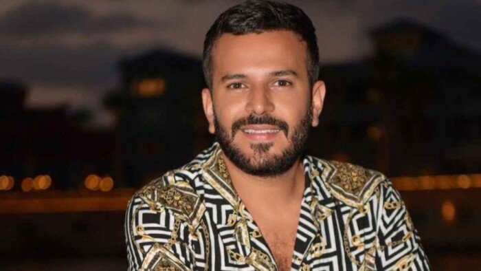 «إنسان طيب وبشوش».. حسن الرداد ينعى صبحي عطري «إنسان طيب وبشوش».. حسن الرداد ينعى صبحي عطري