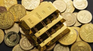 &nbsp;أسعار الذهب تتراجع بنحو 2 بالمئة