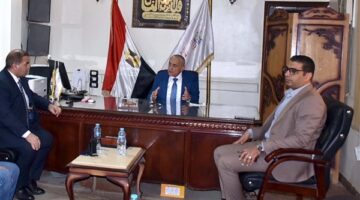 رئيس مركز ومدينة أرمنت : نسبة التنفيذ في ملف التصالح 97%.. صور