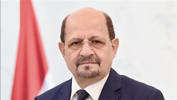 الزنداني يشيد بدور الجامعة العربية في خدمة العمل العربي المشترك ودعم القضية الفلسطينية الزنداني يشيد بدور الجامعة العربية في خدمة العمل العربي المشترك ودعم القضية الفلسطينية