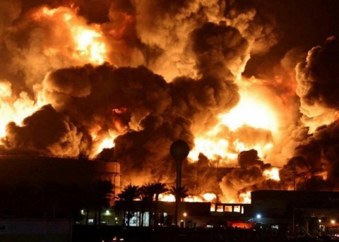 لليوم الثاني على التوالي.. غارت أمريكية عنيفة تستهدف محافظة صعدة شمالي اليمن دون الإعلان عن أضرار أو إصابات لليوم الثاني على التوالي.. غارت أمريكية عنيفة تستهدف محافظة صعدة شمالي اليمن دون الإعلان عن أضرار أو إصابات