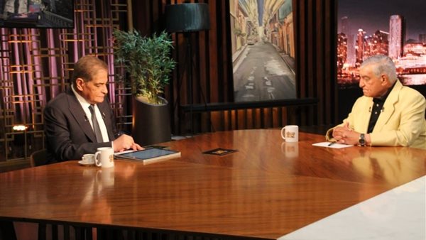 زاهي حواس: العالم ينتظر بشغف افتتاح المتحف المصري الكبير وأتمنى تكريم فاروق حسني لأنه صاحب الفكرة زاهي حواس: العالم ينتظر بشغف افتتاح المتحف المصري الكبير وأتمنى تكريم فاروق حسني لأنه صاحب الفكرة