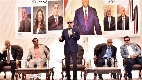 محافظ الأقصر: التعليم أساس التنمية.. ومكتبي مفتوح لكل مستثمر جاد| خاص محافظ الأقصر: التعليم أساس التنمية.. ومكتبي مفتوح لكل مستثمر جاد| خاص