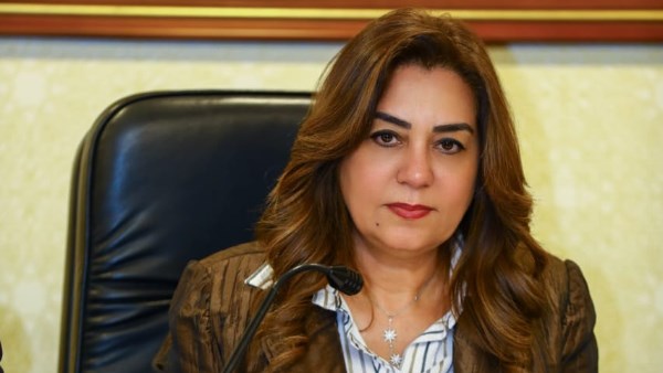 وزيرة التنمية المحلية تعتمد حركة تغييرات محدودة في 5 محافظات وزيرة التنمية المحلية تعتمد حركة تغييرات محدودة في 5 محافظات