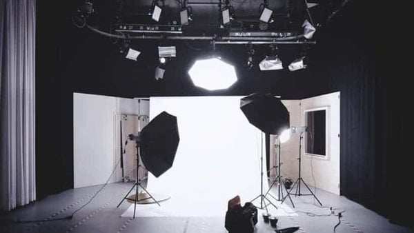 هخليكوا نجوم.. التحريات في واقعة القبض على مالك مكتب كاستينج دون ترخيص بالجيزة