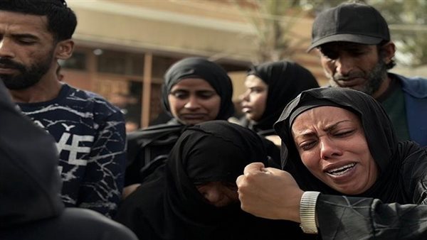 استشهاد عائلة كاملة خلال قصف الاحتلال الإسرائيلي على قطاع غزة استشهاد عائلة كاملة خلال قصف الاحتلال الإسرائيلي على قطاع غزة