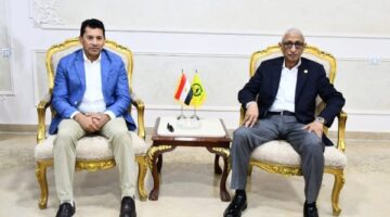 وزير الشباب والرياضة يصل شمال سيناء لحضور افتتاح أولمبياد المحافظات الحدودية