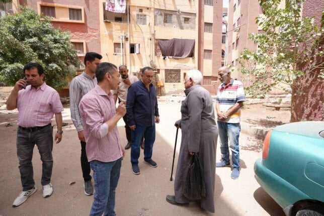محافظ أسيوط يوجه بتحسين فوري للبنية التحتية والنظافة في منطقة عزبة السجن محافظ أسيوط يوجه بتحسين فوري للبنية التحتية والنظافة في منطقة عزبة السجن