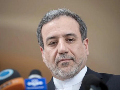 وزير الخارجية الإيراني: تفاؤل حذر بالمفاوضات غير المباشرة مع واشنطن بشأن الملف النووي وهناك شروط يمكن قبولها