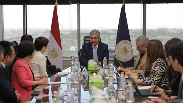 شريف فتحي يبحث مع نائب عمدة شنغهاي تعزيز التعاون المصري الصيني في مجالي السياحة والآثار شريف فتحي يبحث مع نائب عمدة شنغهاي تعزيز التعاون المصري الصيني في مجالي السياحة والآثار