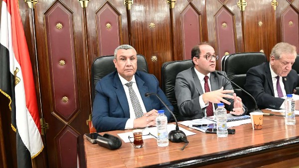 خطة النواب تبدأ مناقشة موازنة 26/25 بعدة اجتماعات مكثفة..الأسبوع المقبل خطة النواب تبدأ مناقشة موازنة 26/25 بعدة اجتماعات مكثفة..الأسبوع المقبل