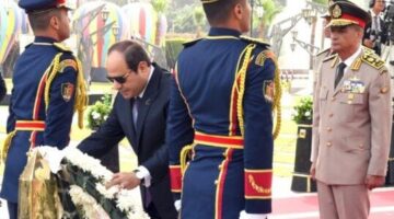 عاجل.. الرئيس السيسي يضع إكليل زهور على النصب التذكاري لشهداء القوات المسلحة (فيديو)