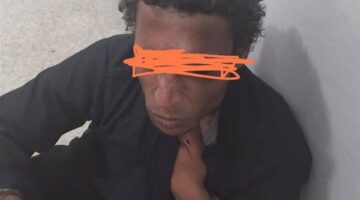 أهالي قرية منشأة اليوسفي في بني مزار يسلمون متسولا للشرطة حاول خطف طفل