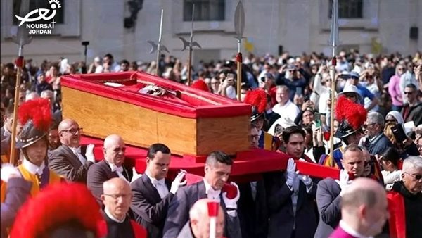 الفاتيكان يُعلن عن تغييرات جذرية في طقوس دفن الباباوات الفاتيكان يُعلن عن تغييرات جذرية في طقوس دفن الباباوات