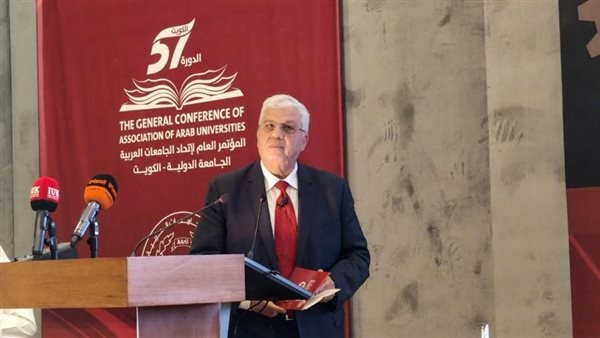 وزير التعليم العالى يشارك فى جلسة حوارية حول "بنك المعرفة المصرى – الدولى" بالكويت وزير التعليم العالى يشارك فى جلسة حوارية حول "بنك المعرفة المصرى – الدولى" بالكويت