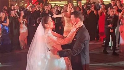 أسطورية وحضرها عدد كبير من نجوم الفن.. حفلات زفاف تصدرت التريند بعد ليلى زاهر وهشام ماجد أسطورية وحضرها عدد كبير من نجوم الفن.. حفلات زفاف تصدرت التريند بعد ليلى زاهر وهشام ماجد