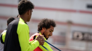أحمد حمدى ومحمود جهاد يخوضان تدريبات بدنية خاصة على هامش مران الزمالك