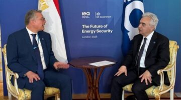 وزير البترول والثروة المعدنية يلتقي أمين عام منتدى الطاقة الدولي