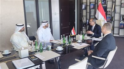 وزير الاتصالات يعقد مباحثات مع مسؤولى بنوك وشركات عالمية لبحث آفاق التعاون والاستثمار فى مجالات التعهيد وزير الاتصالات يعقد مباحثات مع مسؤولى بنوك وشركات عالمية لبحث آفاق التعاون والاستثمار فى مجالات التعهيد