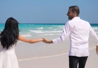 في ذكرى زواجهما الأول.. يسرا الجديدي توجه رسالة حب لزوجها أمير طعيمة في ذكرى زواجهما الأول.. يسرا الجديدي توجه رسالة حب لزوجها أمير طعيمة