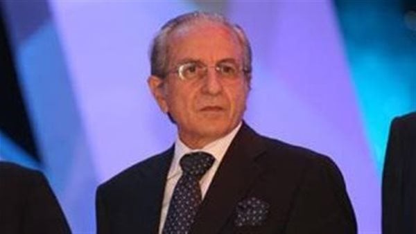 في ذكرى ميلاده..علي بدرخان وقصة حبه مع السندريلا سعاد حسني في ذكرى ميلاده..علي بدرخان وقصة حبه مع السندريلا سعاد حسني