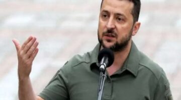 زيلينسكي يتهم روسيا باستخدام صاروخ “صنع في كوريا الشمالية” بعد الضربات على كييف.. وترامب ينتقد ويطالبه بـ”توقف”