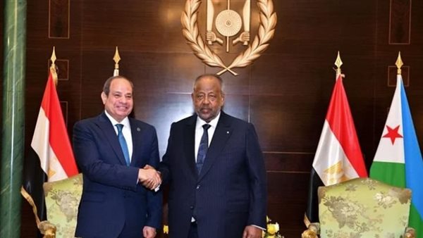 ملفات الاقتصاد والأمن القومي في زيارة الرئيس السيسي لجيبوتي.. وفد كويتي يمهد الطريق لصفقات ضخمة.. سر بقاء الأموال الساخنة بعد قرار الفائدة ملفات الاقتصاد والأمن القومي في زيارة الرئيس السيسي لجيبوتي.. وفد كويتي يمهد الطريق لصفقات ضخمة.. سر بقاء الأموال الساخنة بعد قرار الفائدة