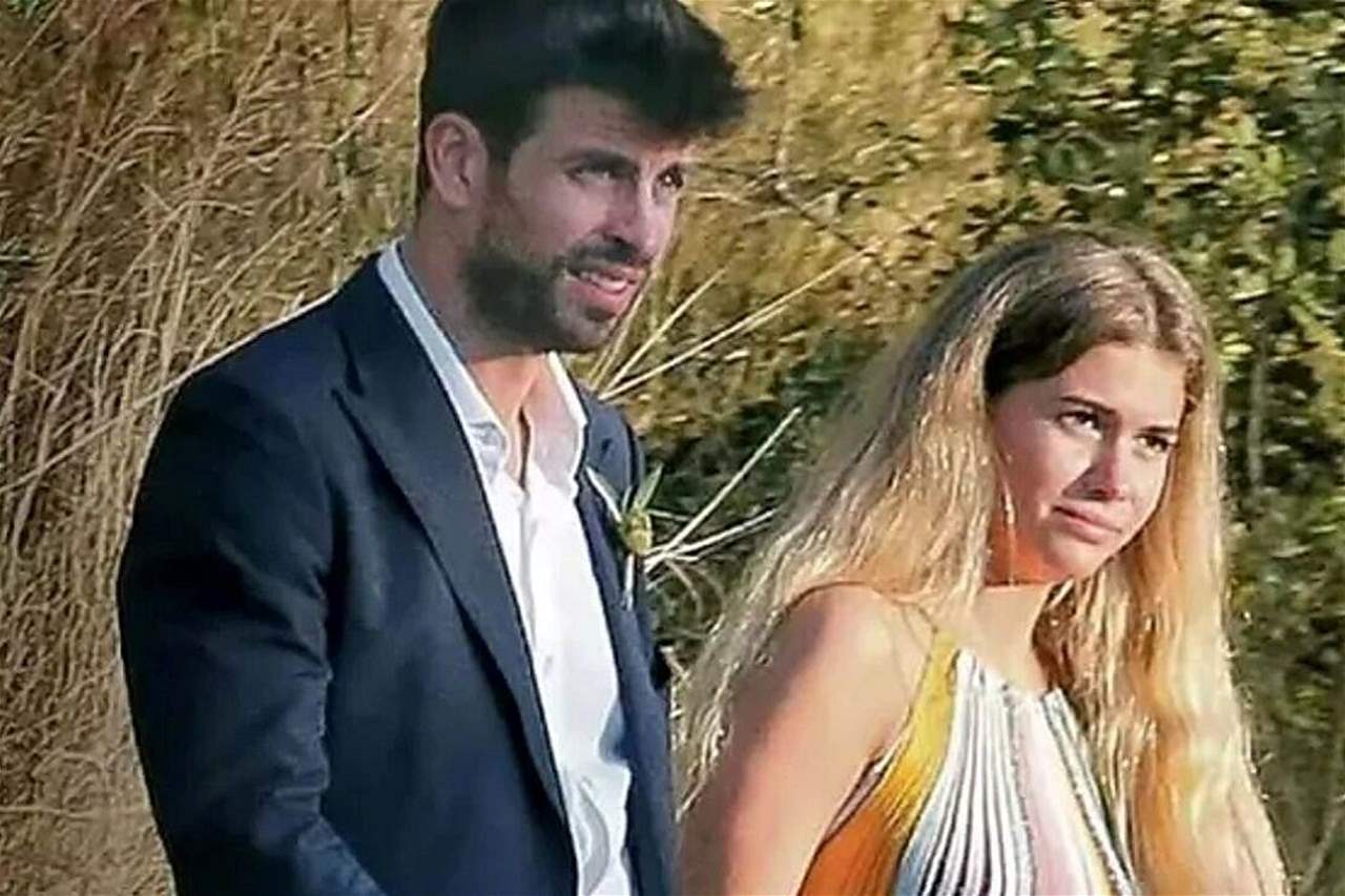 انفصال جيرارد بيكيه وكلارا شيا انفصال جيرارد بيكيه وكلارا شيا