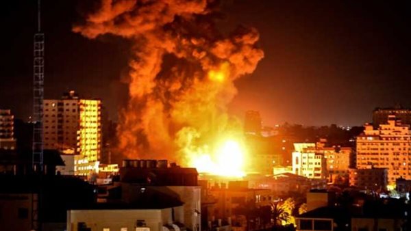 استشهاد نحو 44 فلسطيني في ضربات إسرائيلية على قطاع غزة