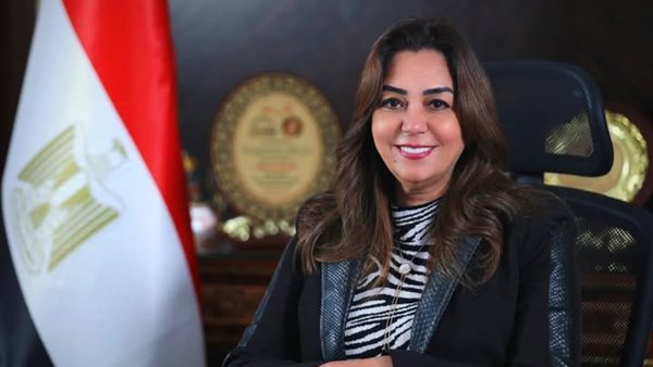 وزيرة التنمية المحلية تستعرض تقريراً حول الخطة الاستثمارية لمحافظتي شمال وجنوب سيناء وزيرة التنمية المحلية تستعرض تقريراً حول الخطة الاستثمارية لمحافظتي شمال وجنوب سيناء