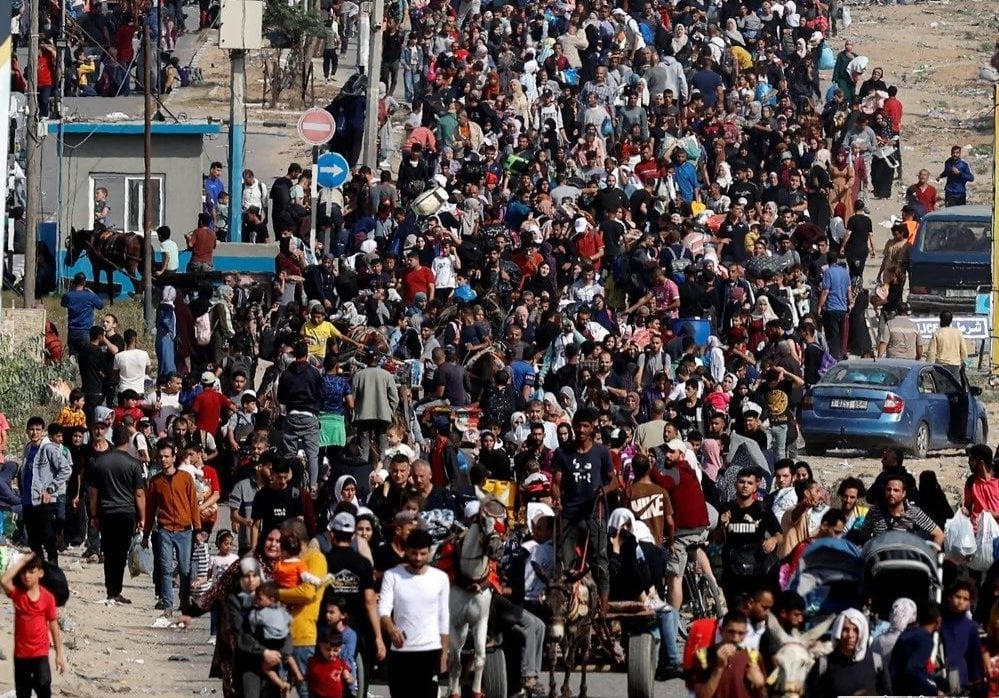 أونروا: نصف مليون نازح جديد في غزة خلال شهر والمساحة المتبقية غير آمنة أونروا: نصف مليون نازح جديد في غزة خلال شهر والمساحة المتبقية غير آمنة