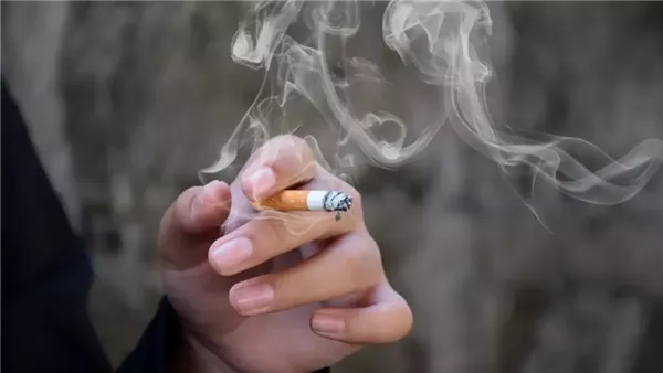 المشكلات الناجمة عن التدخين وشرب الكحول يمكن أن تنشأ في سن مبكرة | دراسة المشكلات الناجمة عن التدخين وشرب الكحول يمكن أن تنشأ في سن مبكرة | دراسة